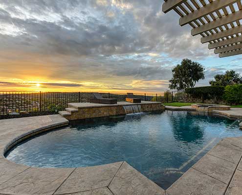 495 pool leo visions 0N0hFVtwqIY unsplash